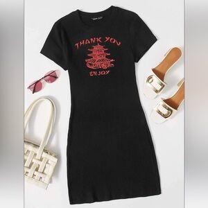 XS (2) GRAPHIC & SLOGAN GRAPHIC RIB-KNIT BODYCON DRESS
